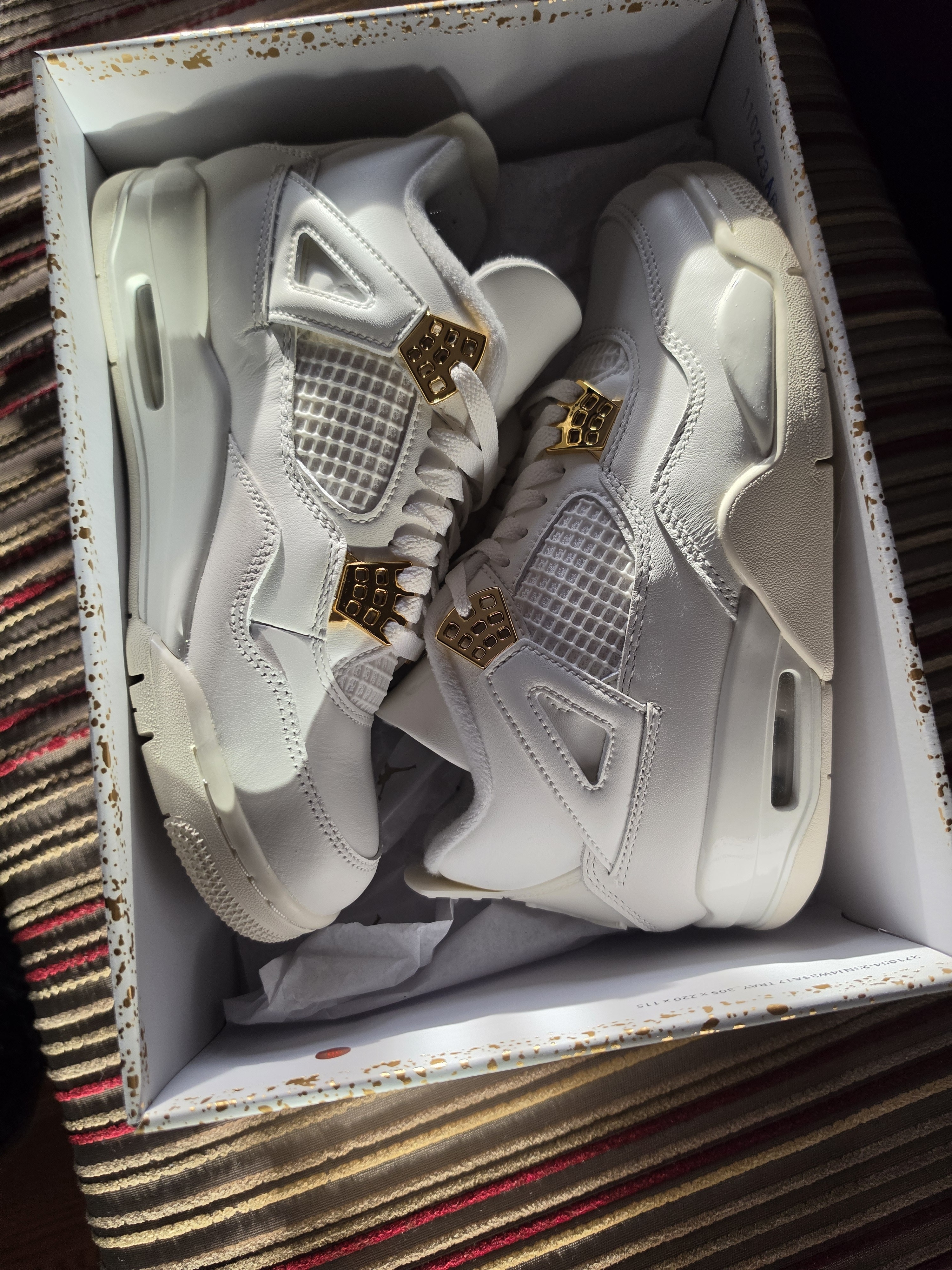 Air Jordan Women's White And Gold Sneakers Size 8 Used Once. In Great Condition